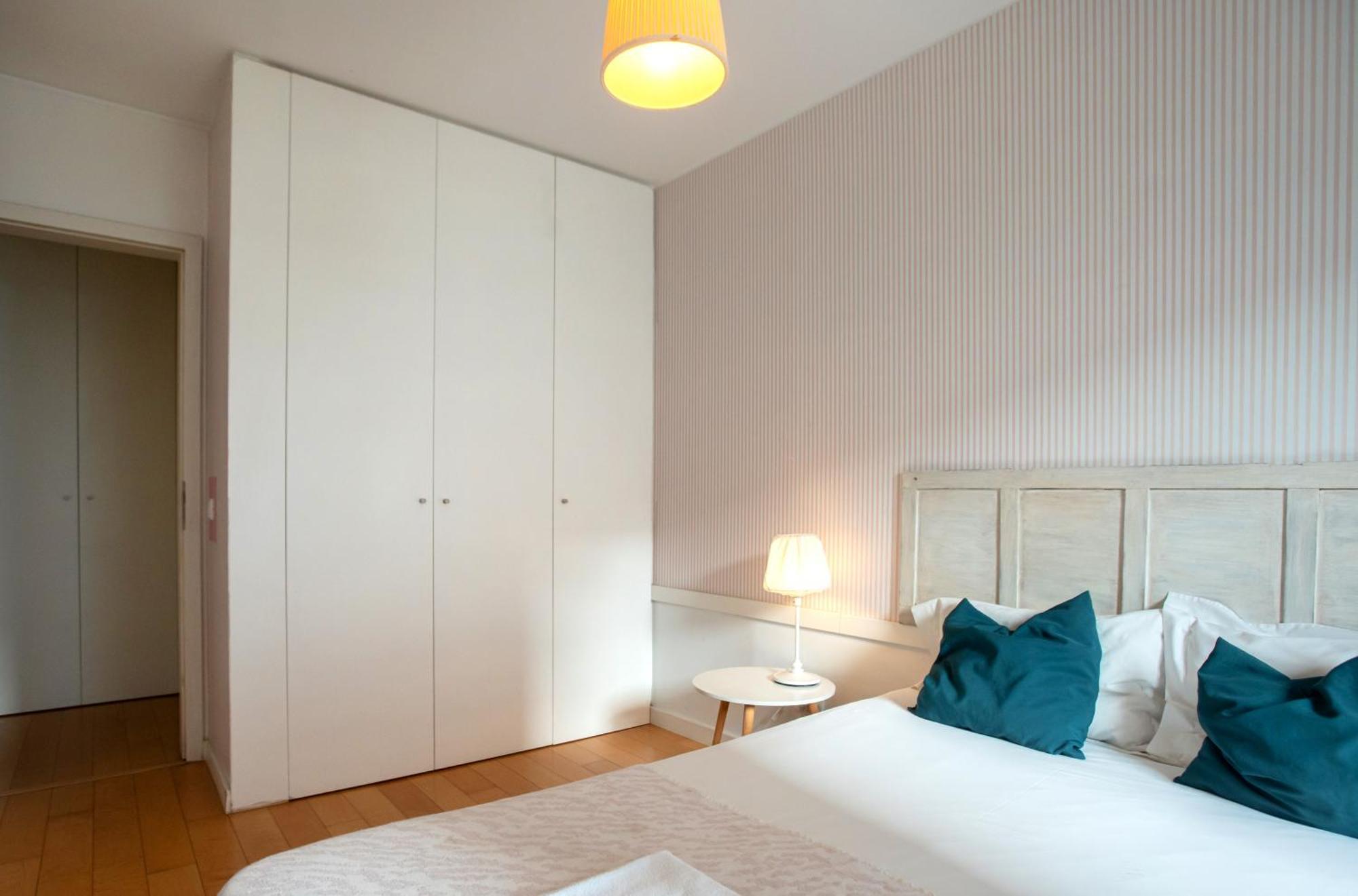Modern 2-bedroom In Expo Apartment *