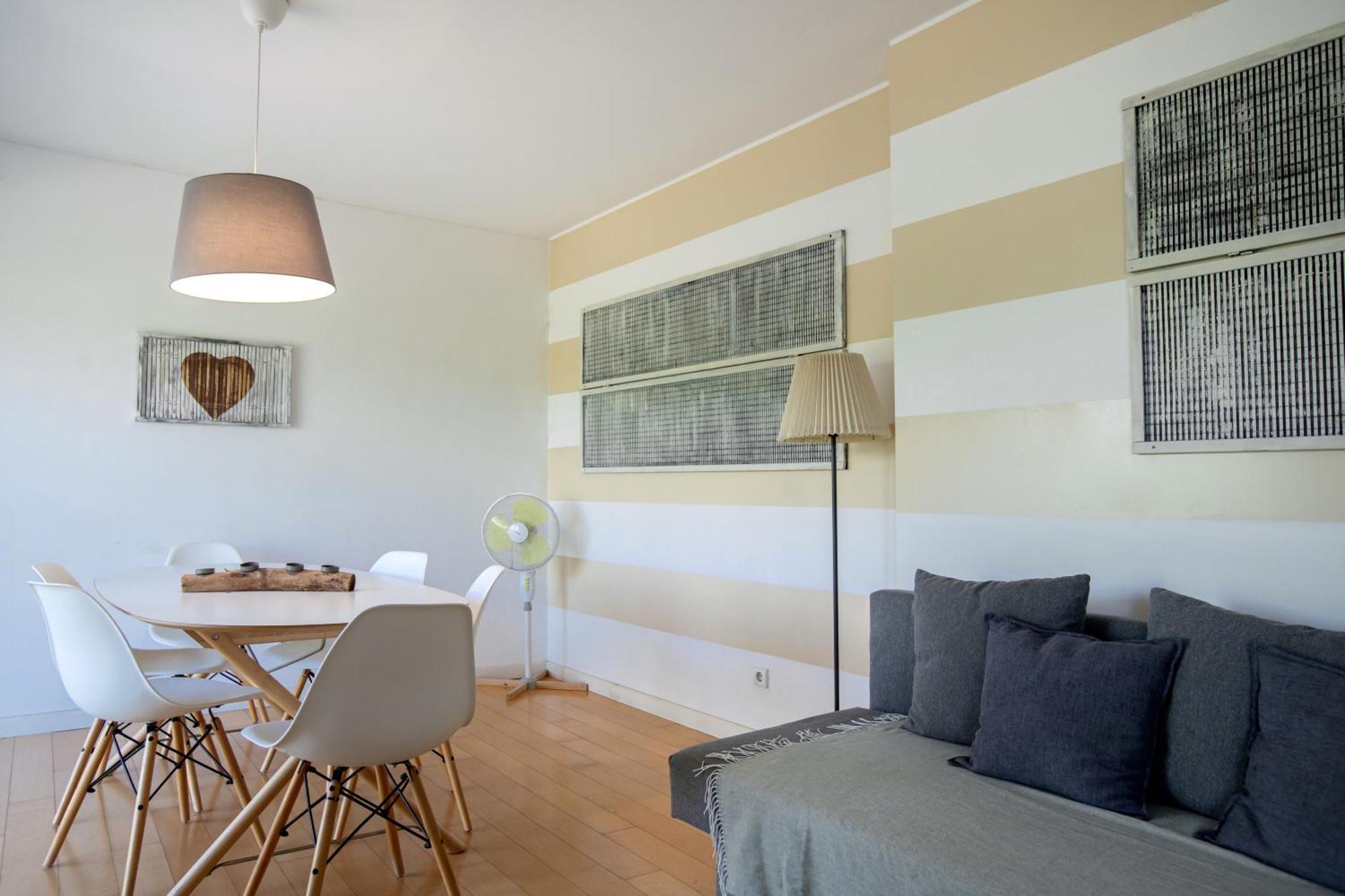 Modern 2-bedroom In Expo Apartment