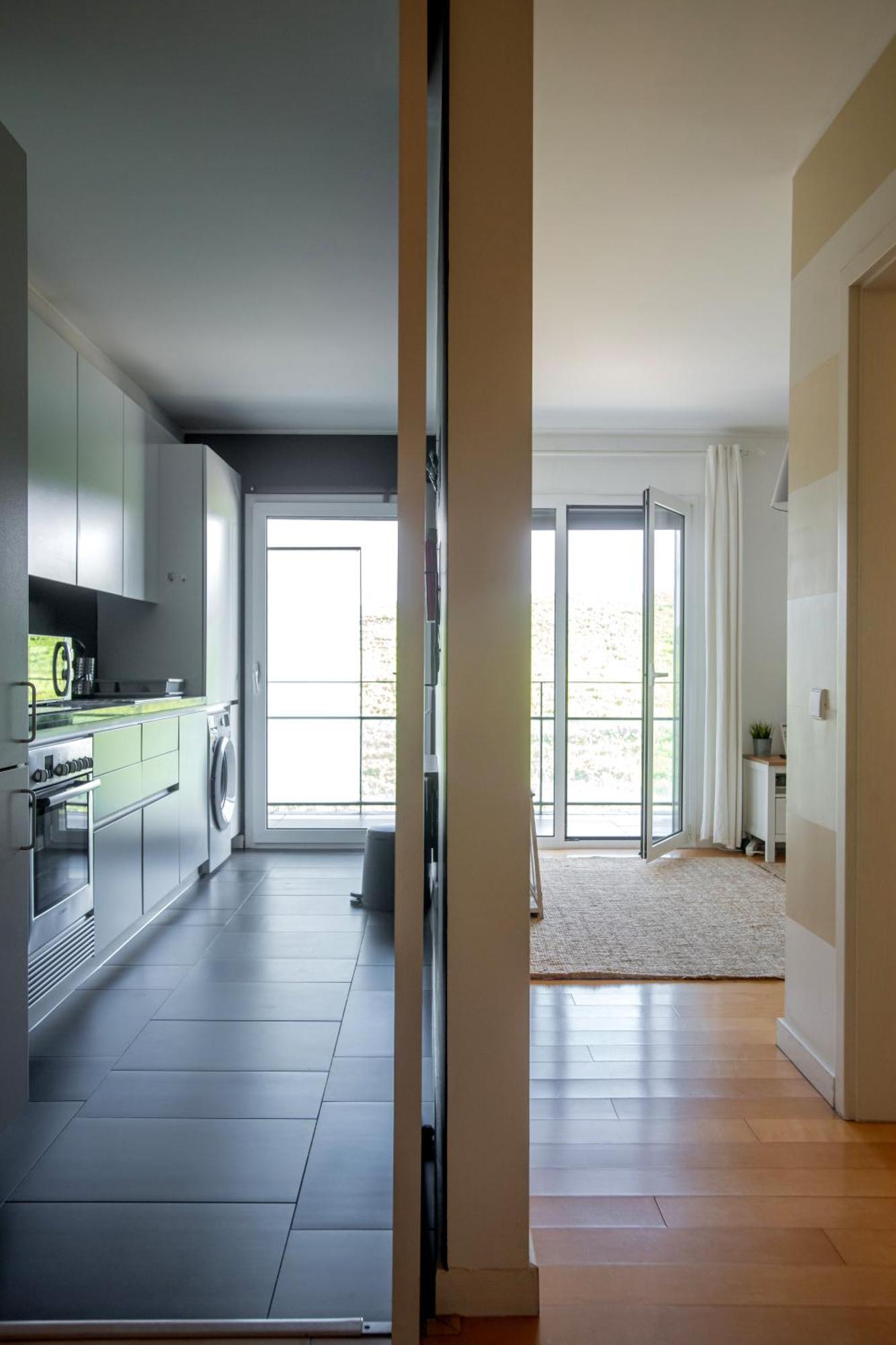 Modern 2-bedroom In Expo Appartement
