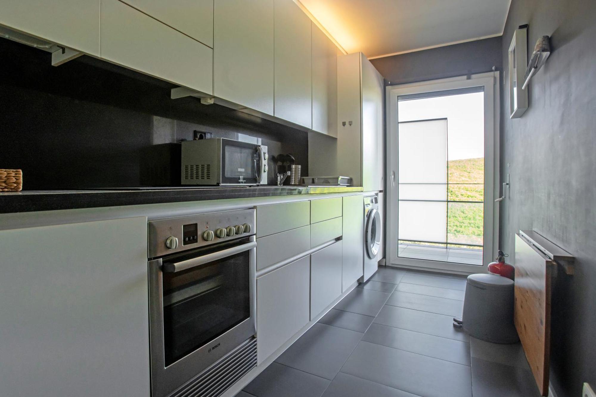 Modern 2-bedroom In Expo Apartment