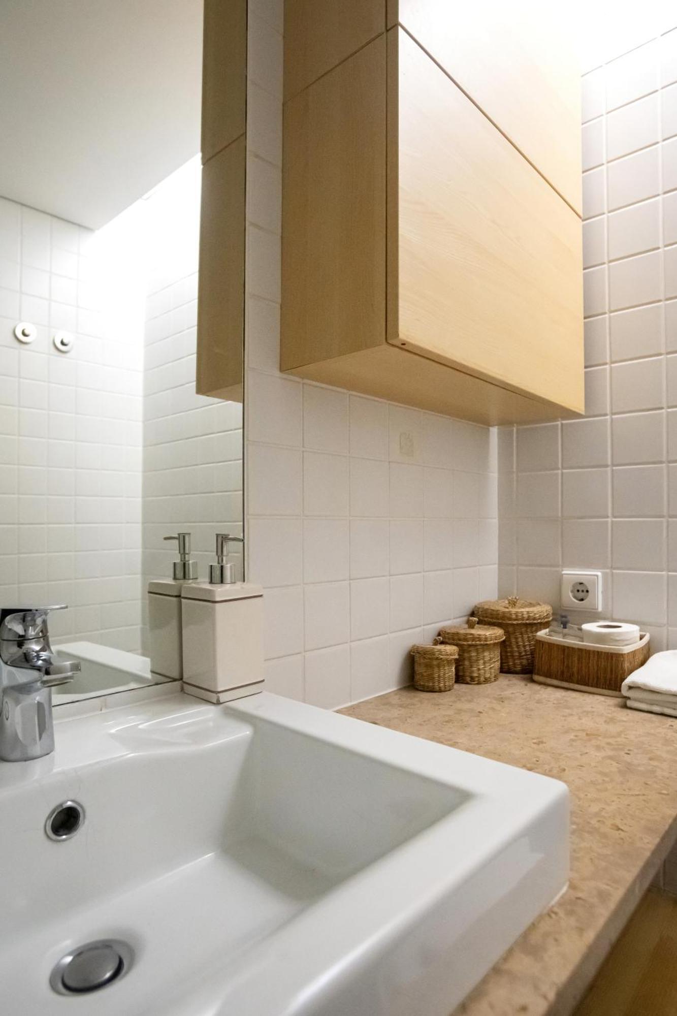 Modern 2-bedroom In Expo Apartment *