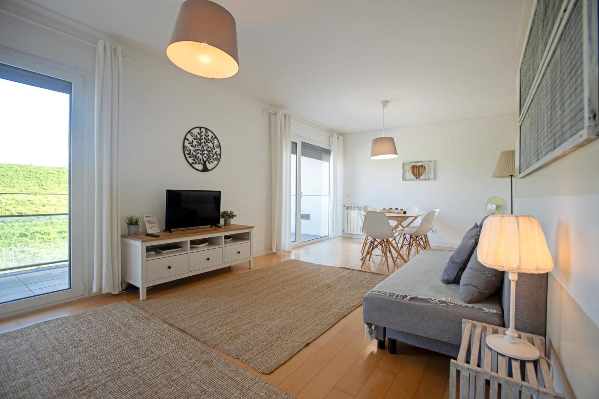 Apartment Modern 2-bedroom In Expo