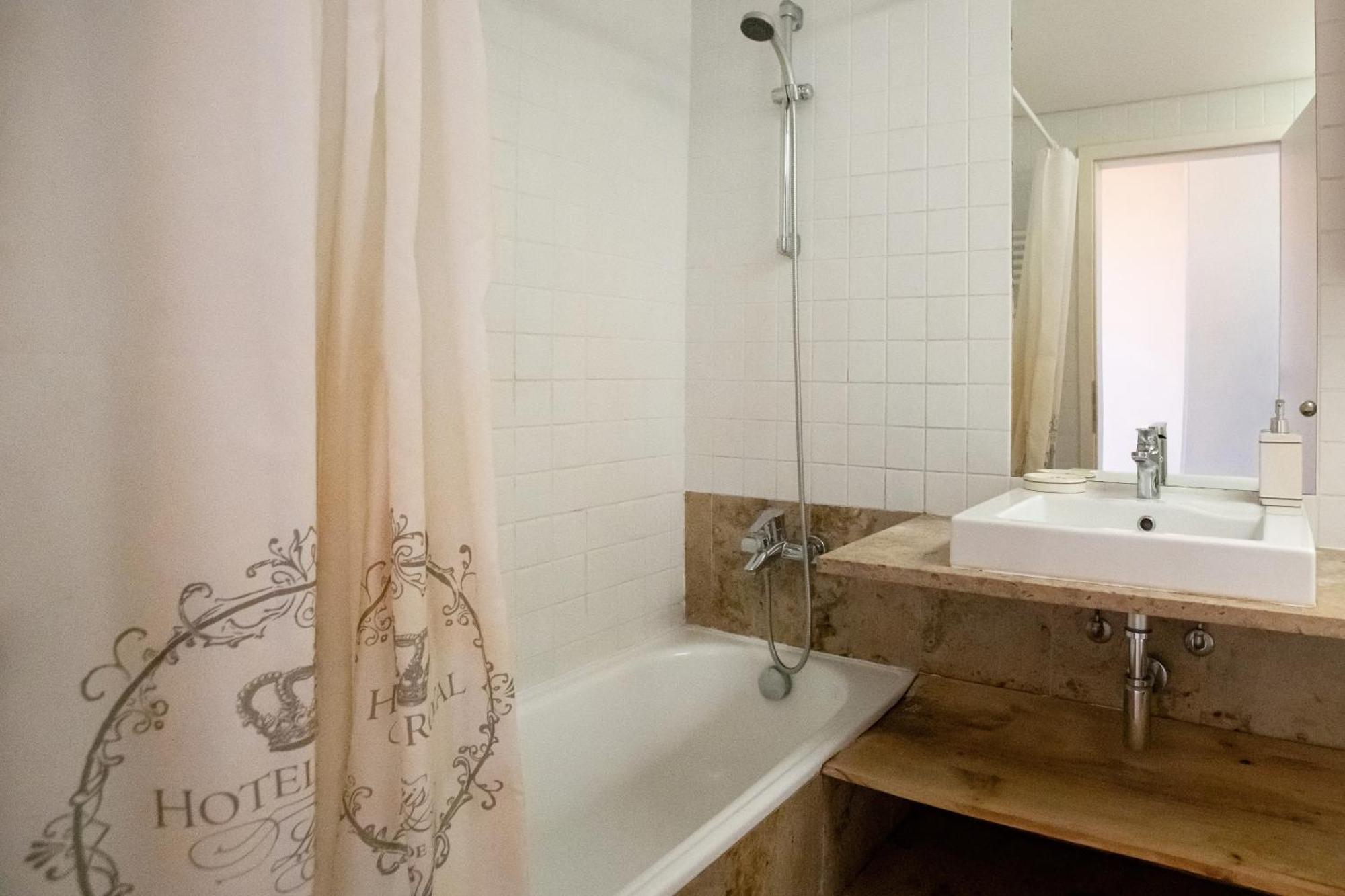 Modern 2-bedroom In Expo Appartement *